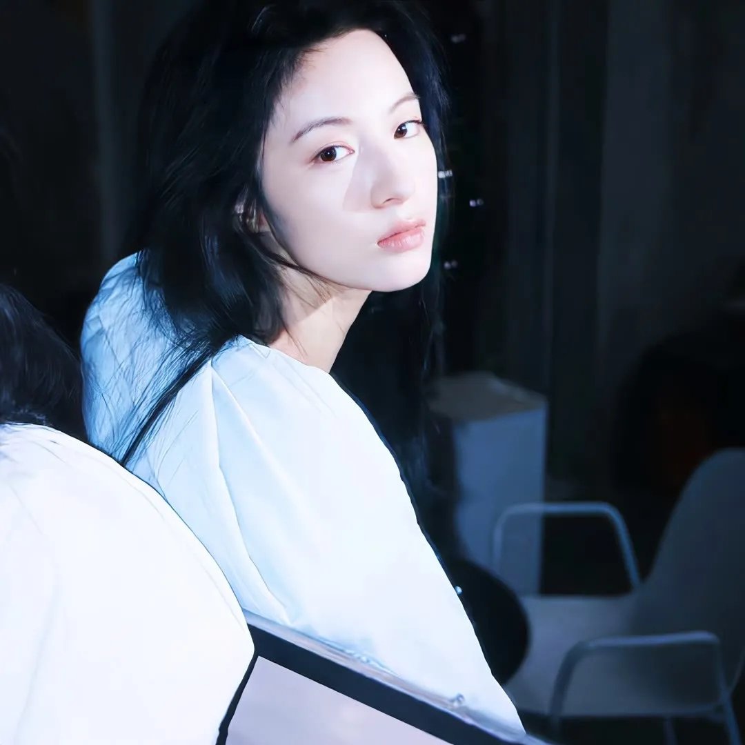 少女们的指南针